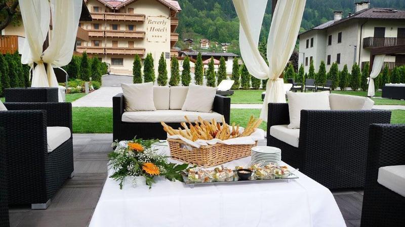 Beverly Alps Hotel & Spa Пінцоло Екстер'єр фото