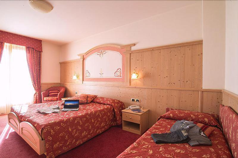 Beverly Alps Hotel & Spa Пінцоло Екстер'єр фото