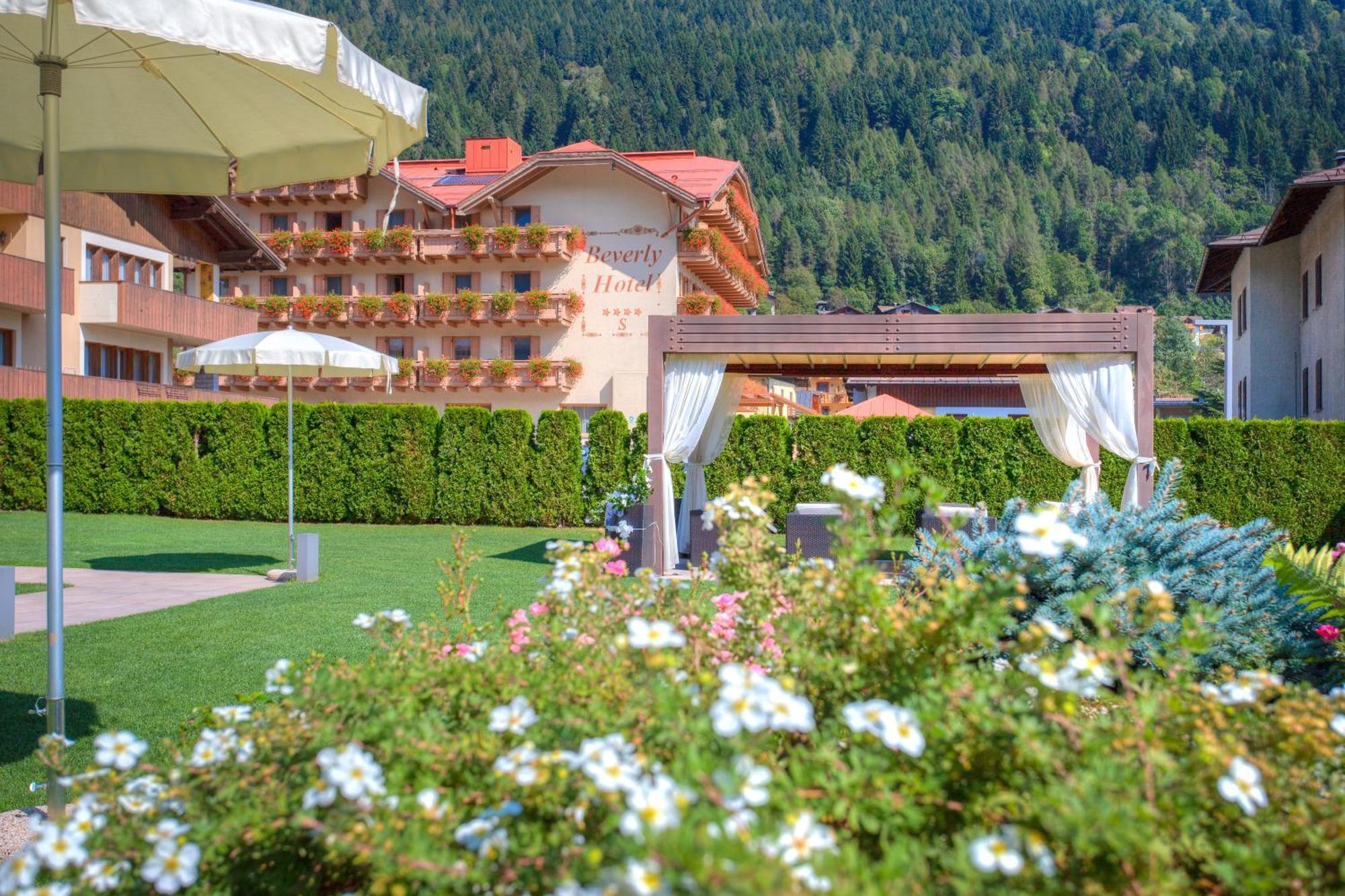 Beverly Alps Hotel & Spa Пінцоло Екстер'єр фото