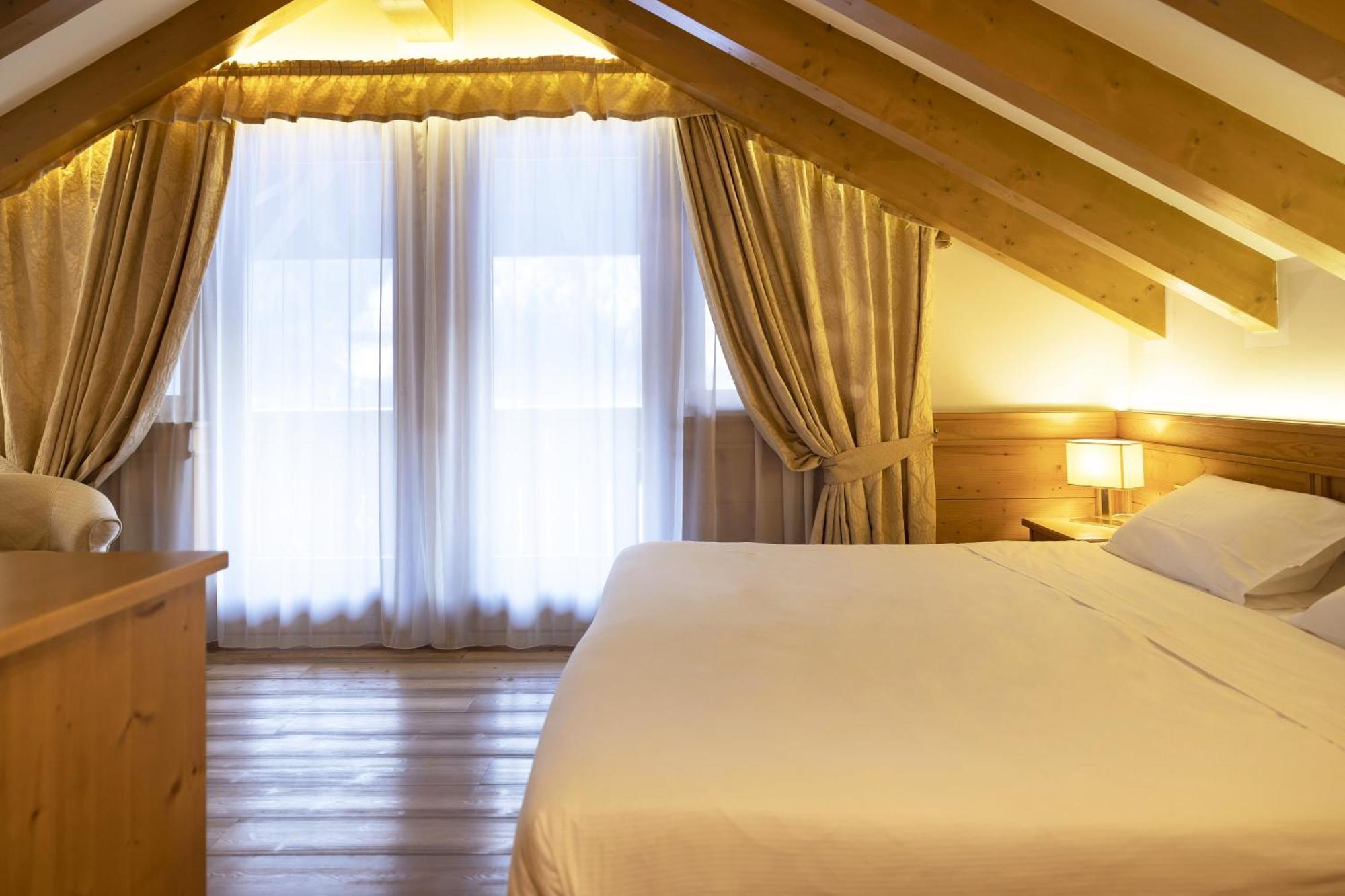 Beverly Alps Hotel & Spa Пінцоло Номер фото